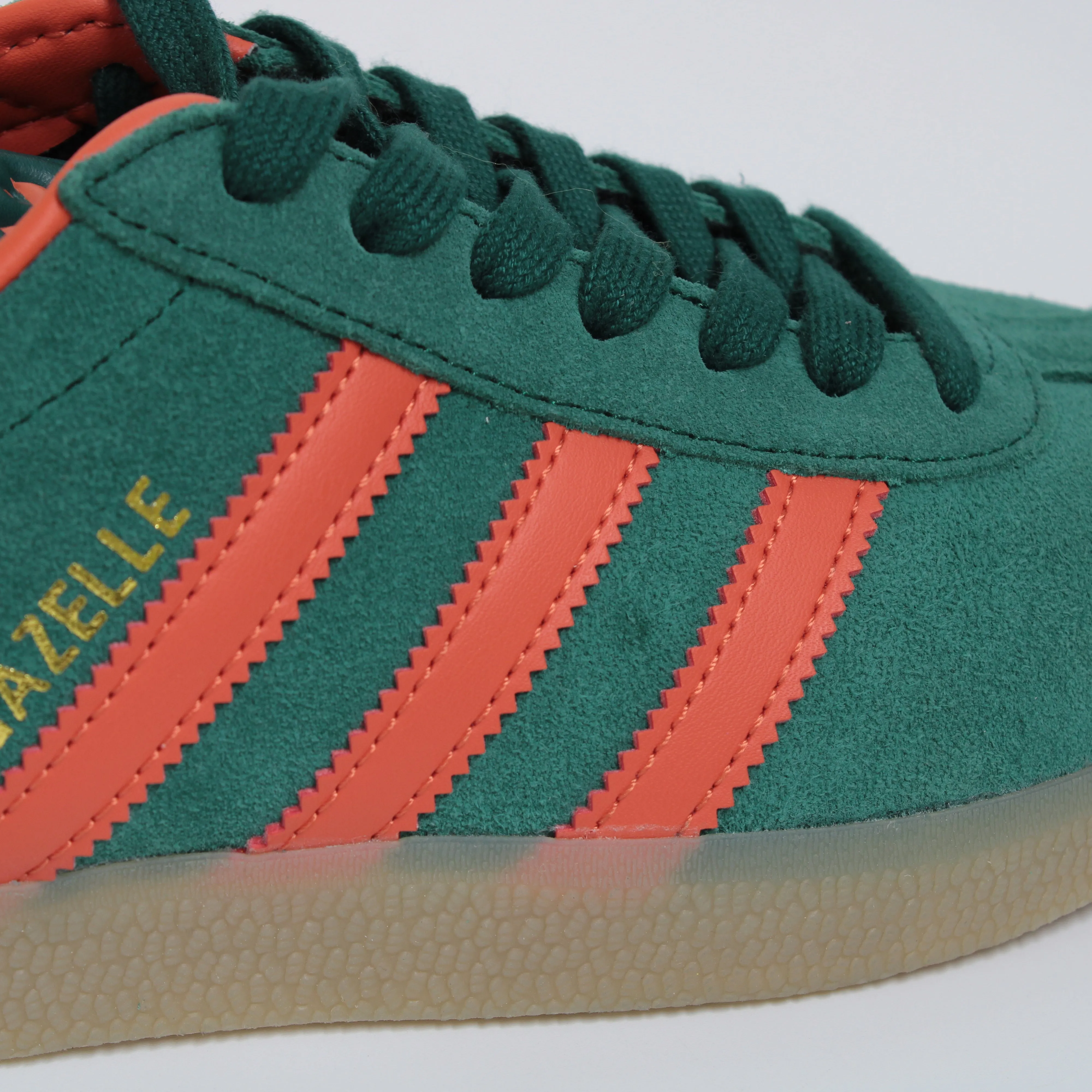 adidas Gazelle Collegiate Green Preloved Red Gum Trainers