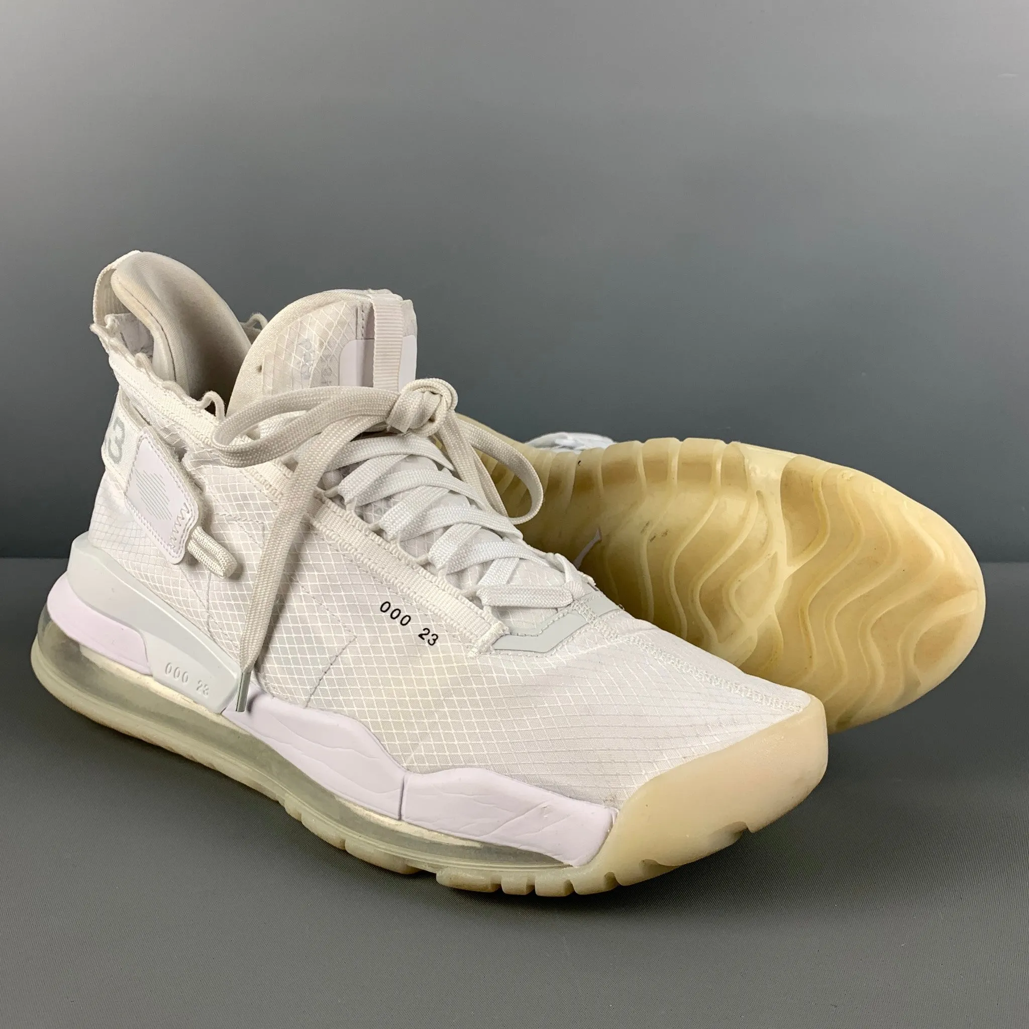 AIR JORDAN Size 10.5 White Nylon High Top Sneakers