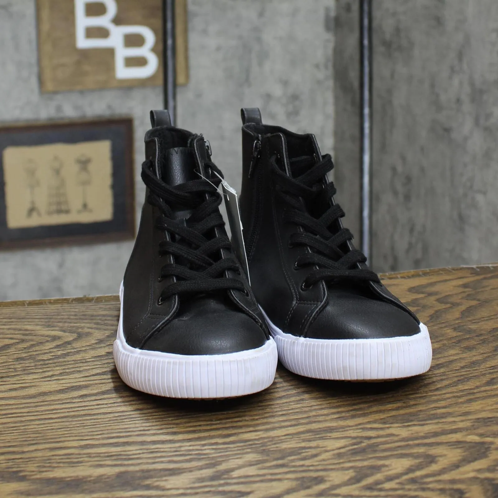 Cat & Jack Boys Glenn High-Top Sneakers 87831385 Black 4