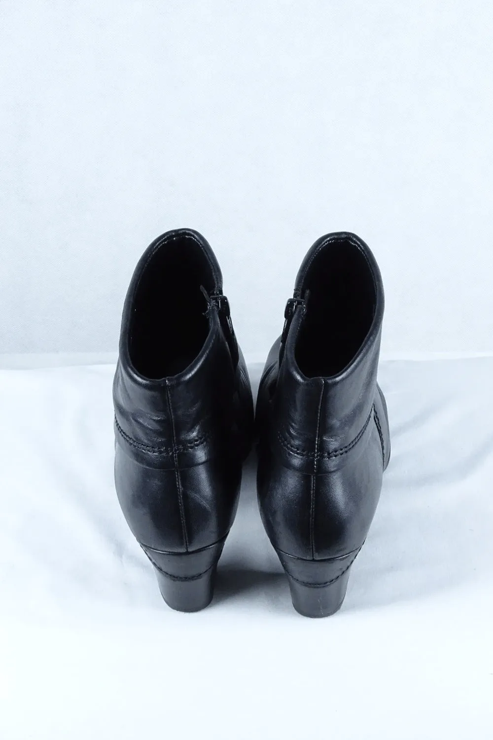 Gabor Black Boots 4.5