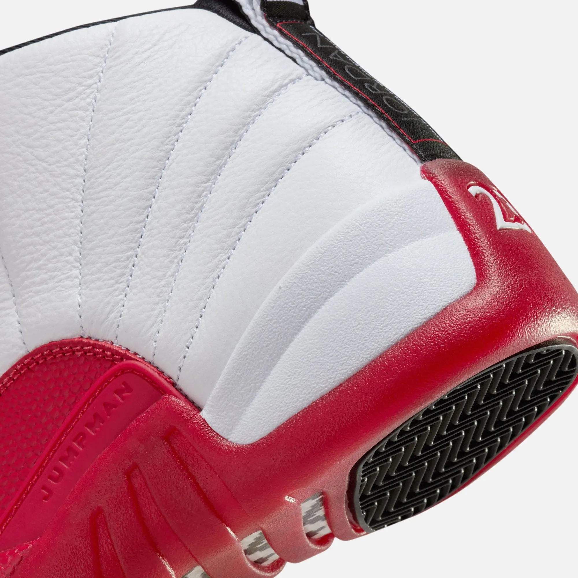 Jordan Air Jordan 12 Retro - White / Black / Varsity Red
