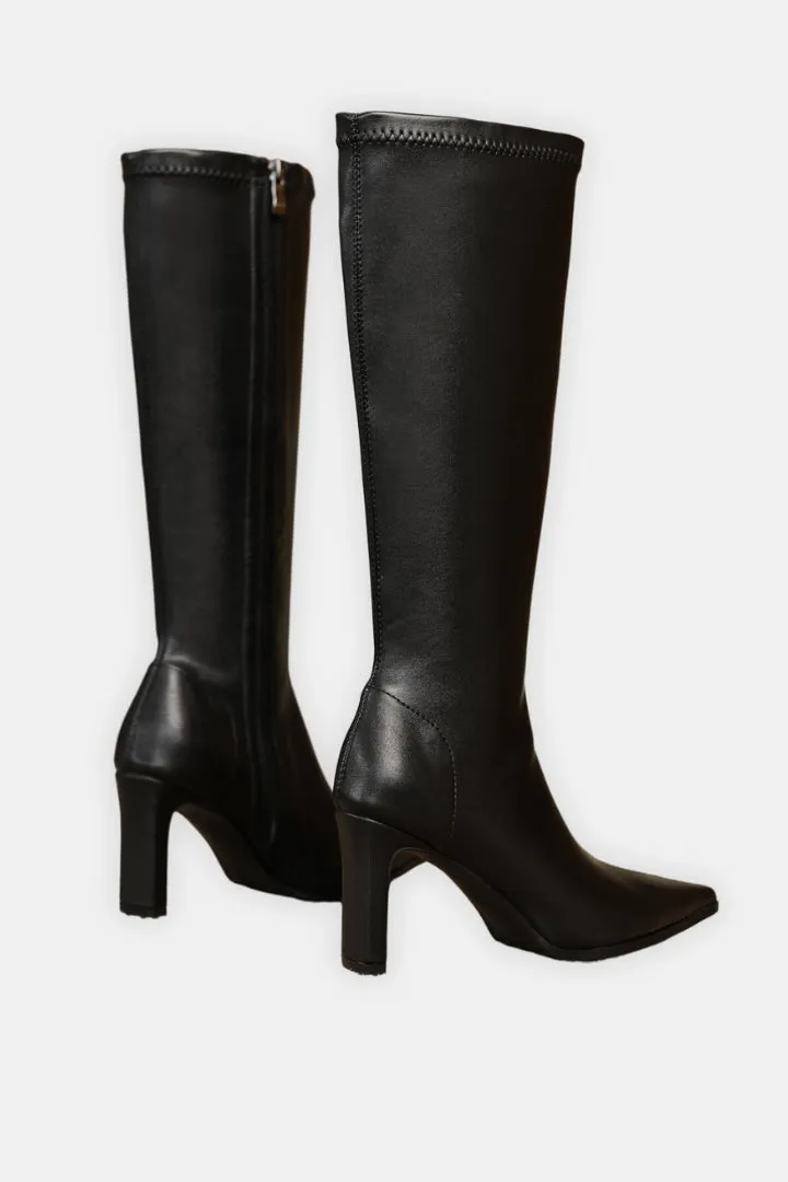 Leather Boots With Flared Heel