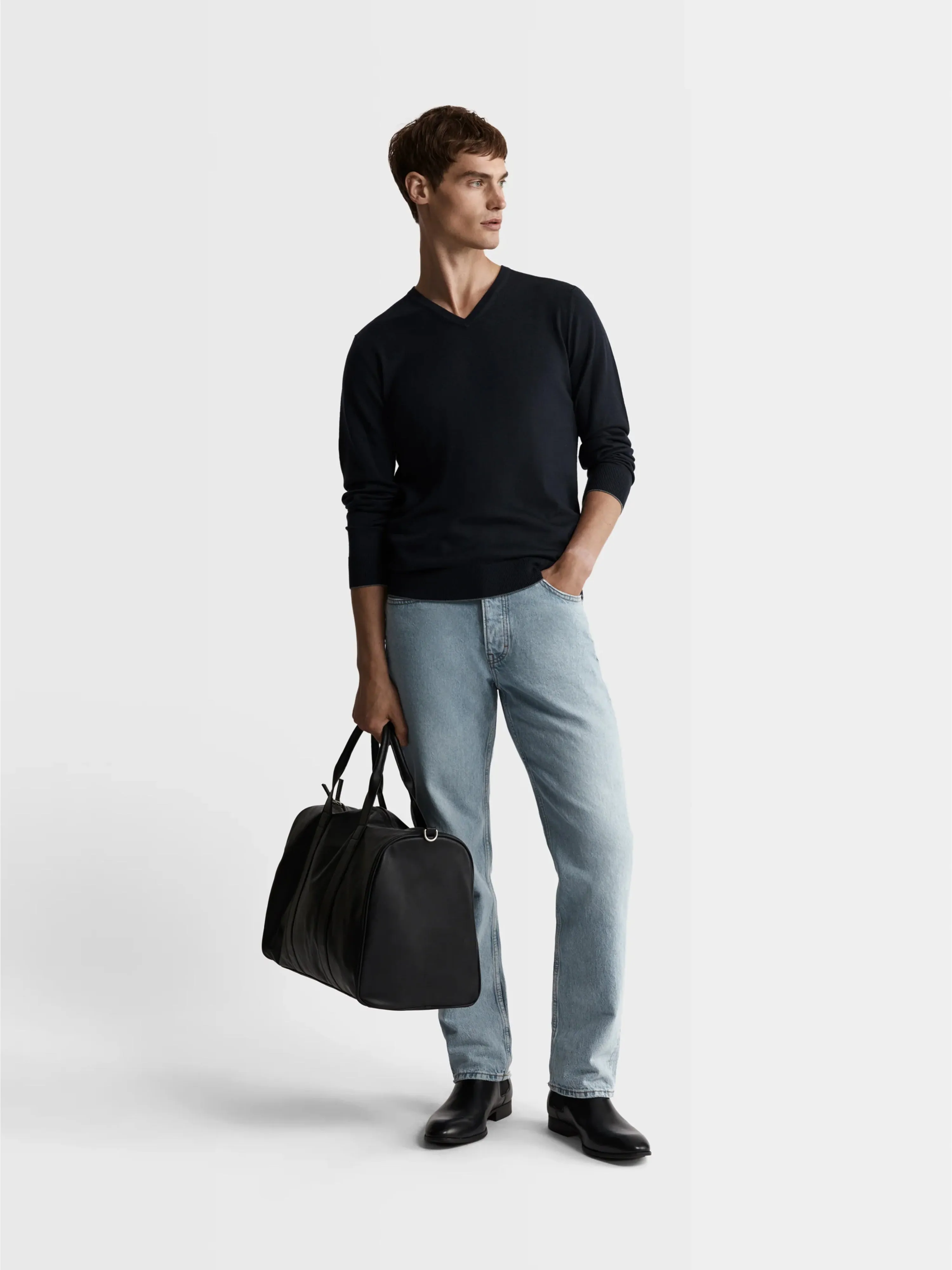 Merino Wool V-Neck Jumper - Navy